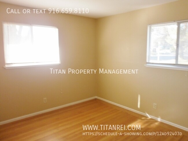 Building Photo - River Park Two Bed Duplex - Managed by Tit...