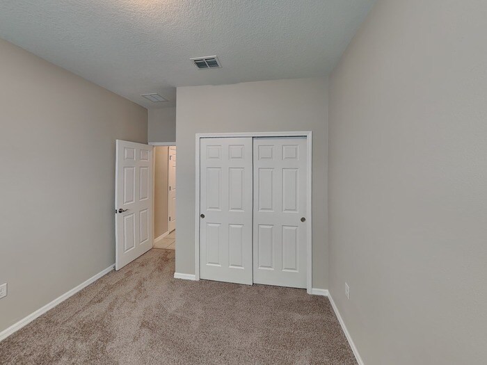 Building Photo - 5621 Camilla St