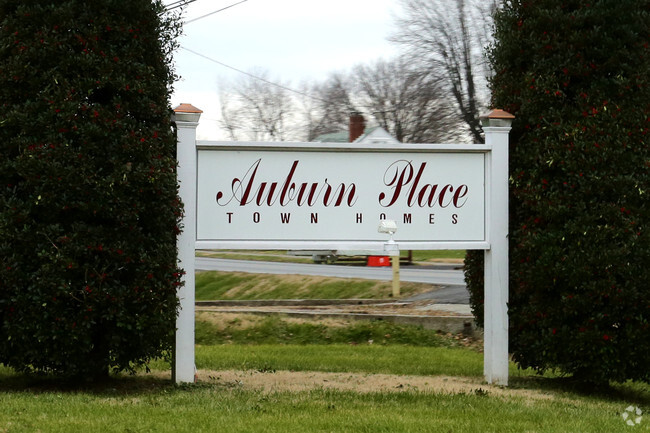 Primary Photo - Auburn Place Town And Garden Homes