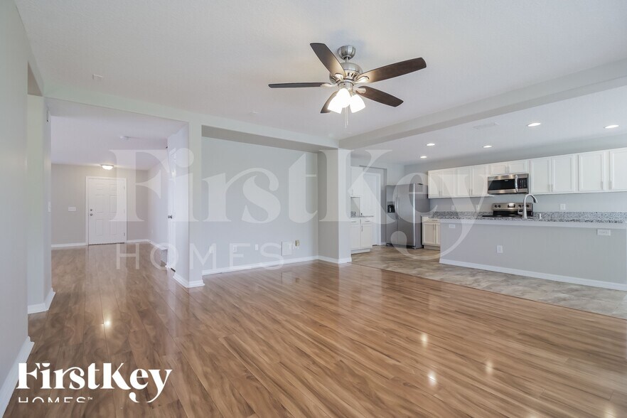 Building Photo - 1344 Blackwater Pond Dr