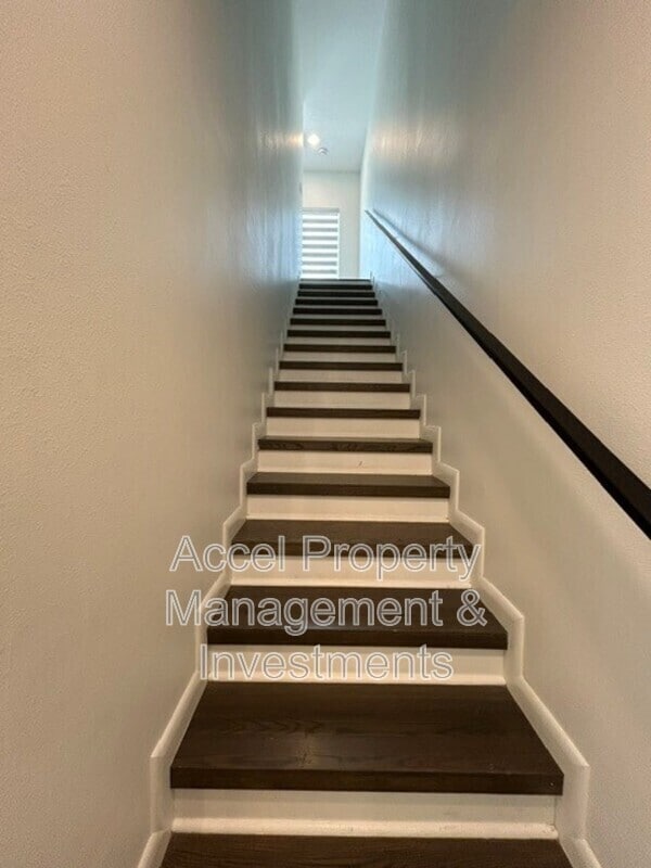 Building Photo - 209 N 28th St
