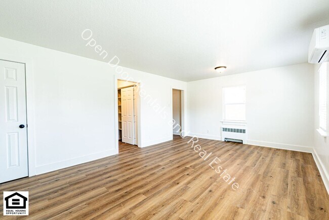 Building Photo - 1823 Griswold Dr