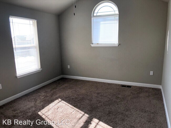 Building Photo - 3 br, 2.5 bath House - 537 Emily Lane