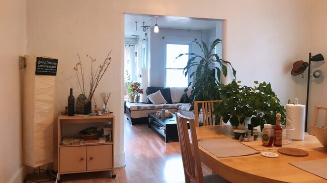 Building Photo - 5903 Nicholson St