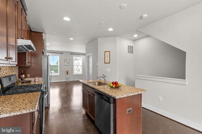 Building Photo - 2419 Auden Dr