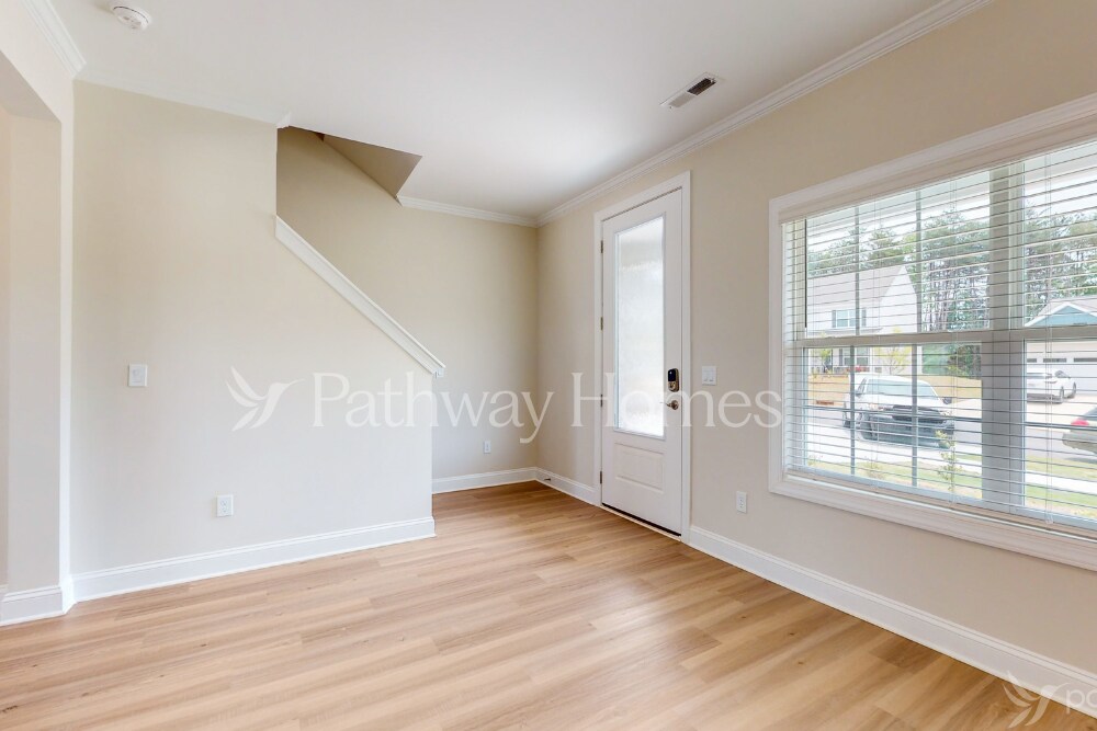 Building Photo - 107 Tanner Lp