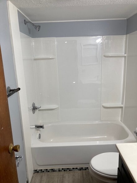 Bathroom - 109 1st Ave N