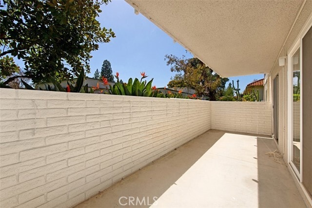 Building Photo - 680 Via Alhambra