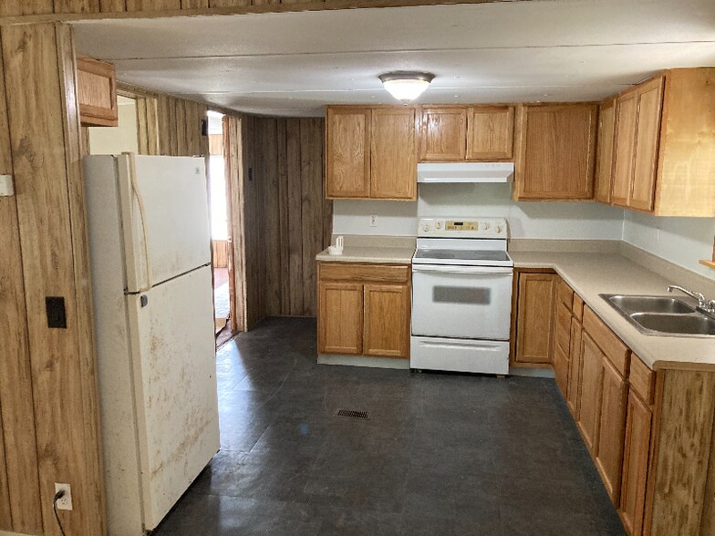 Building Photo - 20504 Spanish Ln