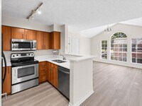 Building Photo - 1125 Crystal Way