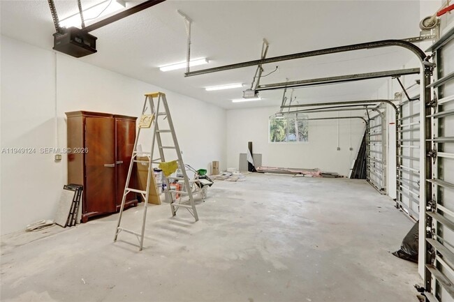 Building Photo - 8480 SW 98th St