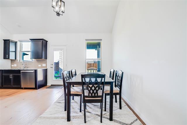 Building Photo - 1409 Ladys Mantle Wy