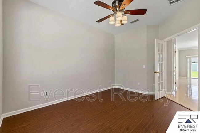 Building Photo - 47 Bassett Ln