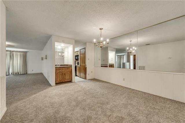 Building Photo - 3043 Modella Ave