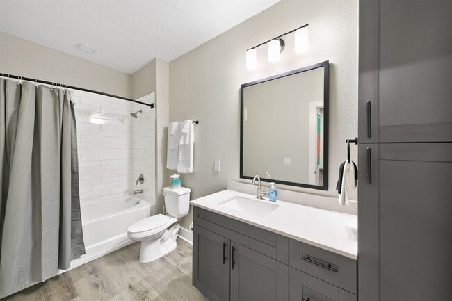 Building Photo - 11830 Buckfield Cir