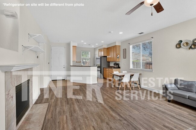 Building Photo - 5 Outer Banks Pl