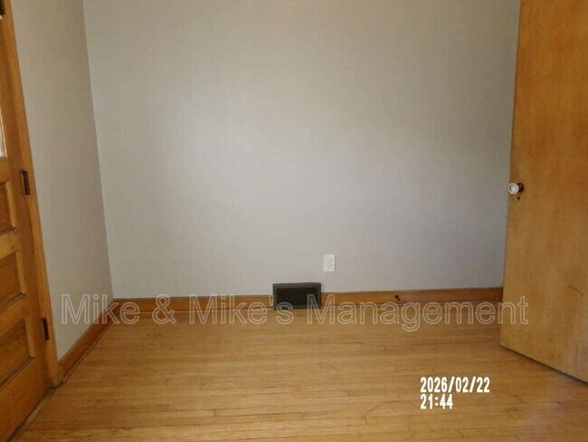 Building Photo - 4479A N 44th St