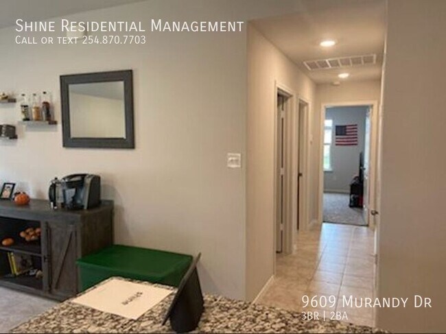 Building Photo - 9609 Murandy Dr
