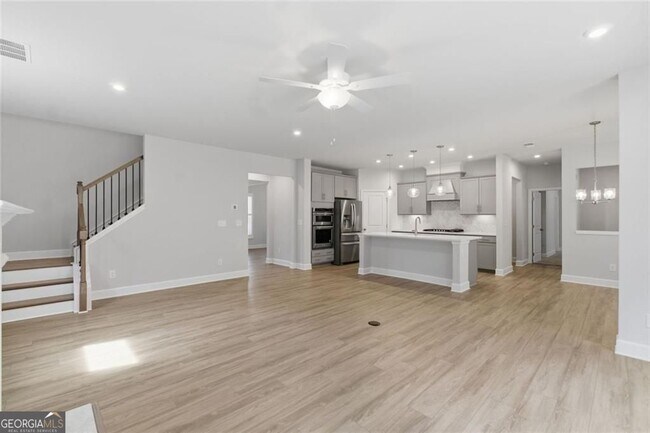 Building Photo - 2044 Garvin Rd