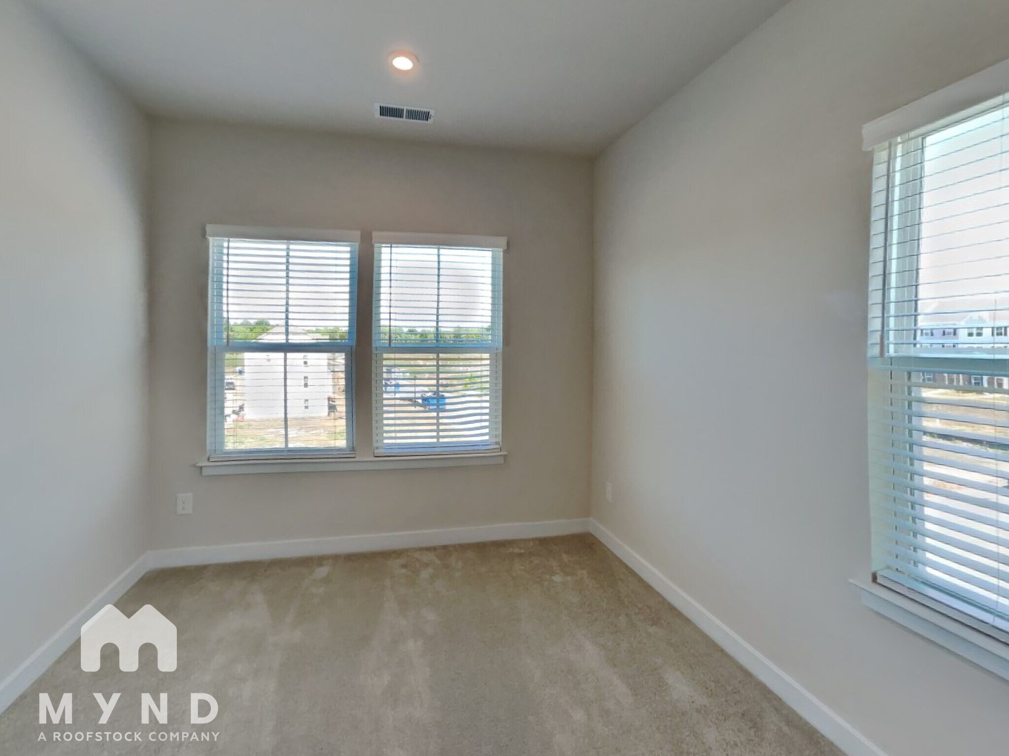 Building Photo - 2203 Doby Creek Ln