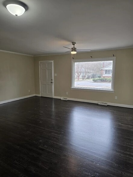 Building Photo - 202 N Merritt Ave