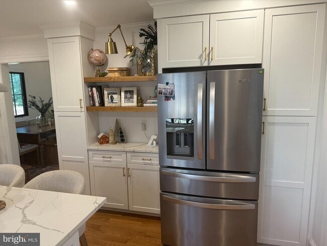 Building Photo - 7113 Bristol Rd