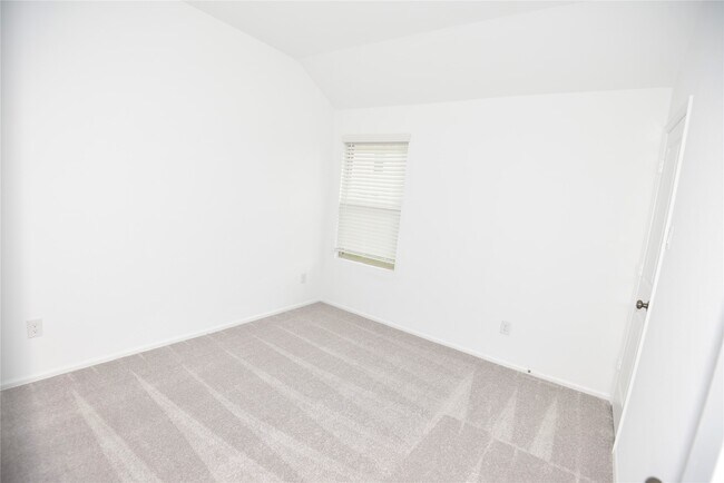 Building Photo - 21562 Casavatore Dr