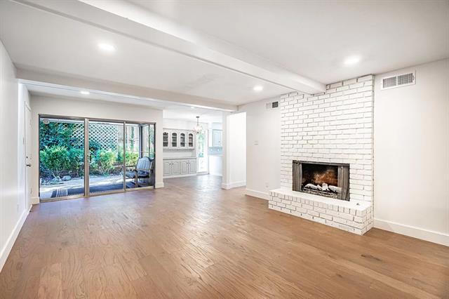 Building Photo - 10538 Barrywood Dr