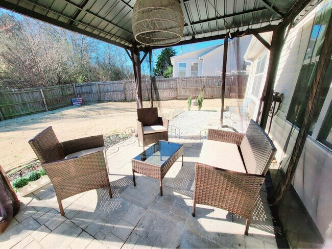 Building Photo - 3104 Pucketts Mill Rd