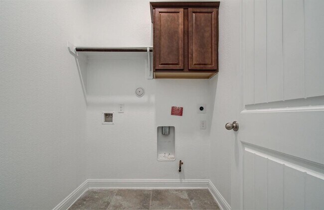 Building Photo - 1618 Dominion Heights Ln