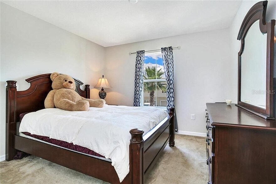 Guest bedroom - 10958 Verawood Dr