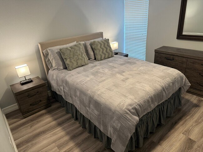 Building Photo - 505 Westcott St