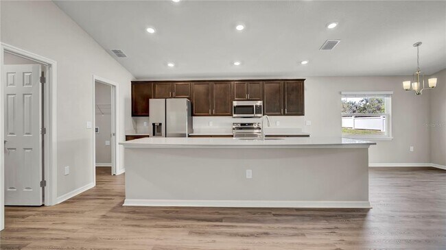 Building Photo - 1005 Mountain Flower Ln