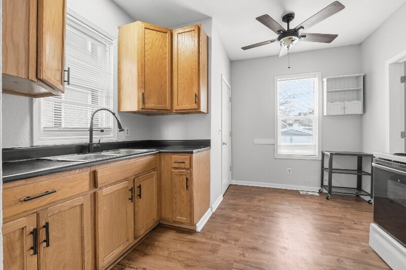 Building Photo - 1625 Sherman Blvd