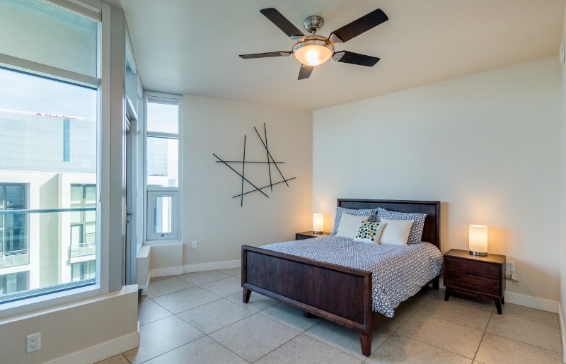 Building Photo - 140 E Rio Salado Pkwy