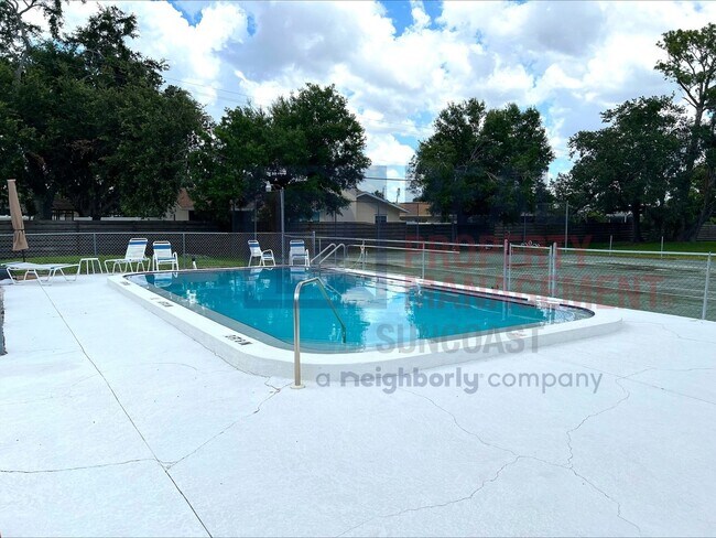 Building Photo - 936 N Beneva Rd