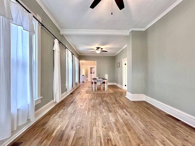 Building Photo - Three Bedroom Home in Muskegon