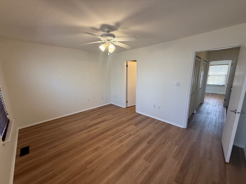 Building Photo - 32 Cherokee Dr