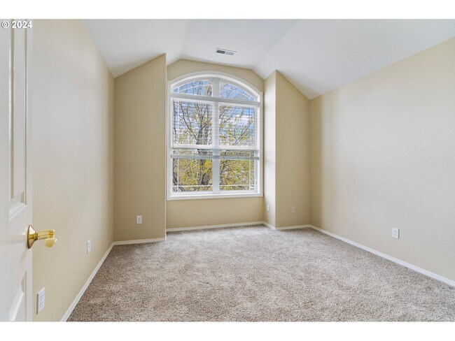 Building Photo - 15151 NW Channa Dr