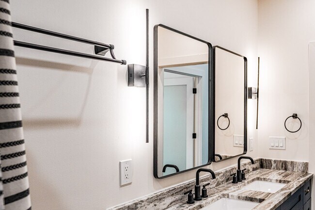 Building Photo - New Construction Modern Elegance w/ Garage...
