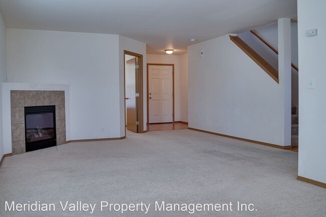 Building Photo - 4 br, 2.5 bath House - 7017 179th St Ct E