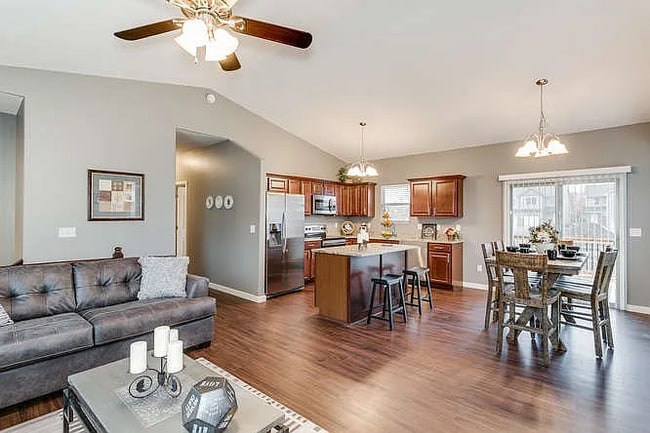 Building Photo - 1218 S Longford St