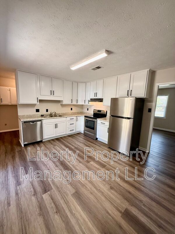 Building Photo - 5929 Spinner Rd