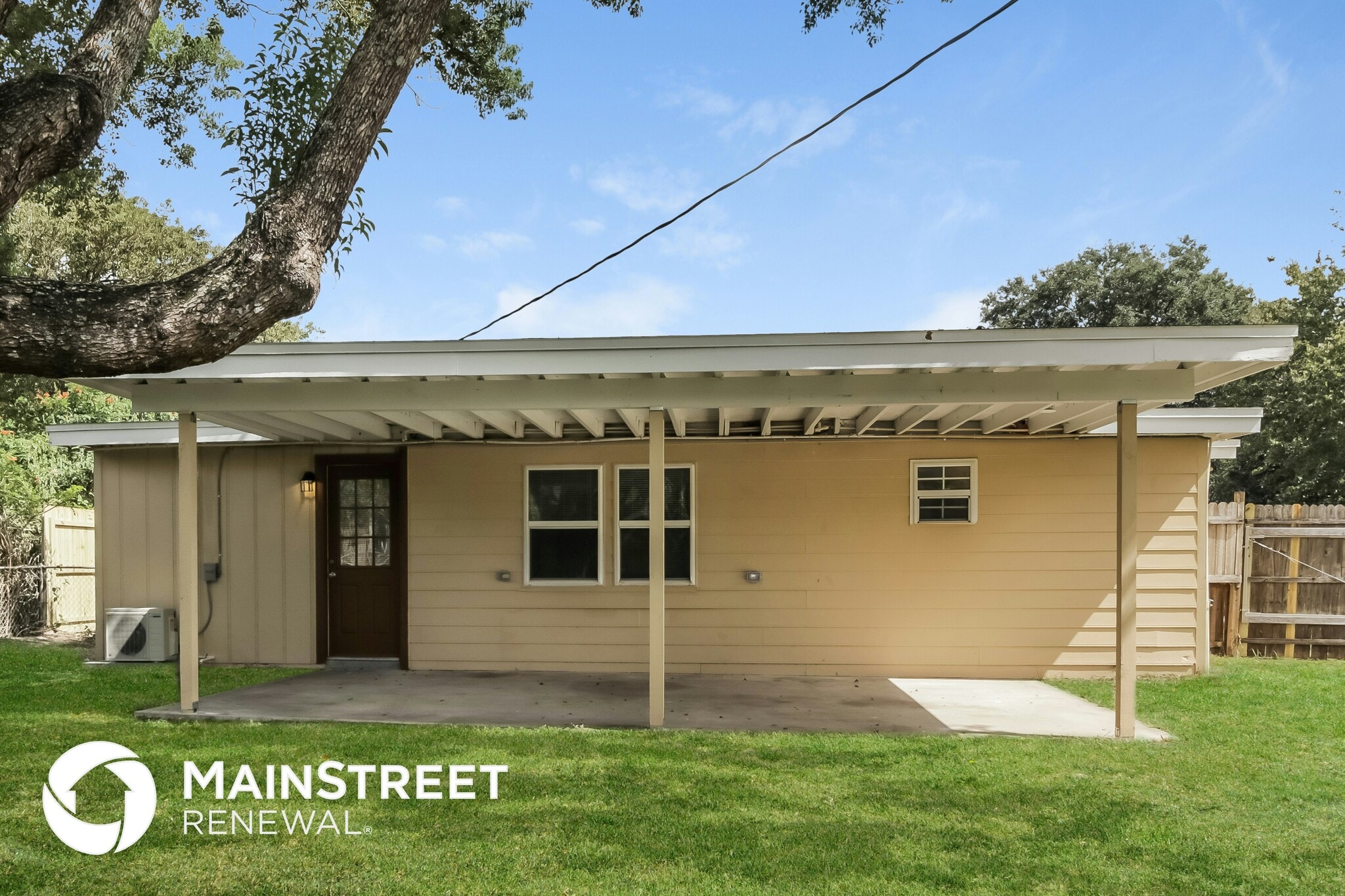 Building Photo - 560 Georgia Ave