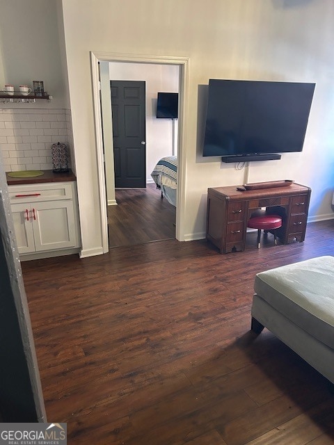 Building Photo - 269 N Hull St