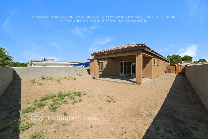Building Photo - 10208 N 89th Ave
