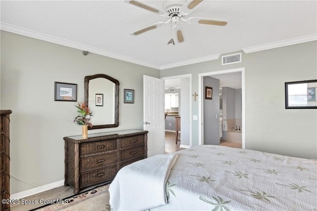 Building Photo - 6061 N River Run Dr