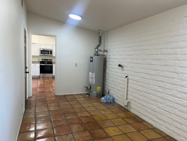 Building Photo - 7410 N Patriot Dr