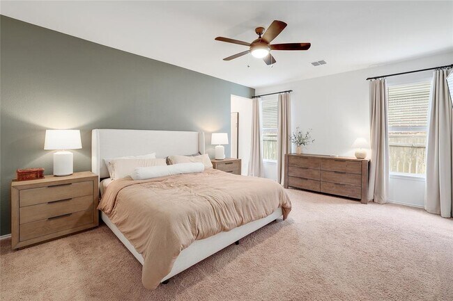 Building Photo - 4648 Padula Dr
