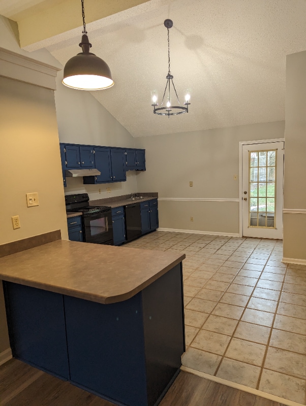 Building Photo - 3891 Moss Bank Cove